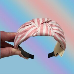 🦄 Pink and White Knotted Headband!